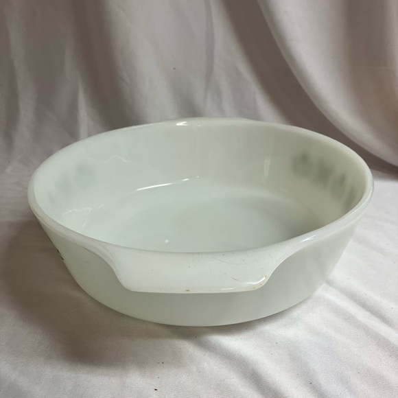 Anchor Hocking Fire King White and Green Bakeware Dish - Picture 5 of 11